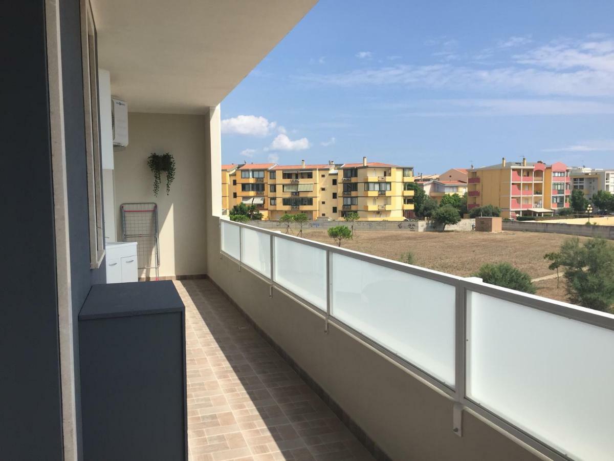 Le Domus Modern Apartments Cagliari Su Forti Экстерьер фото